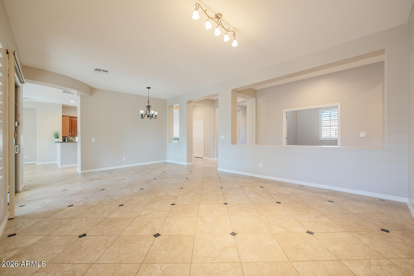 4825 West Cavalry Road Anthem, AZ 85087 - Photo 9 of 60 Living Room