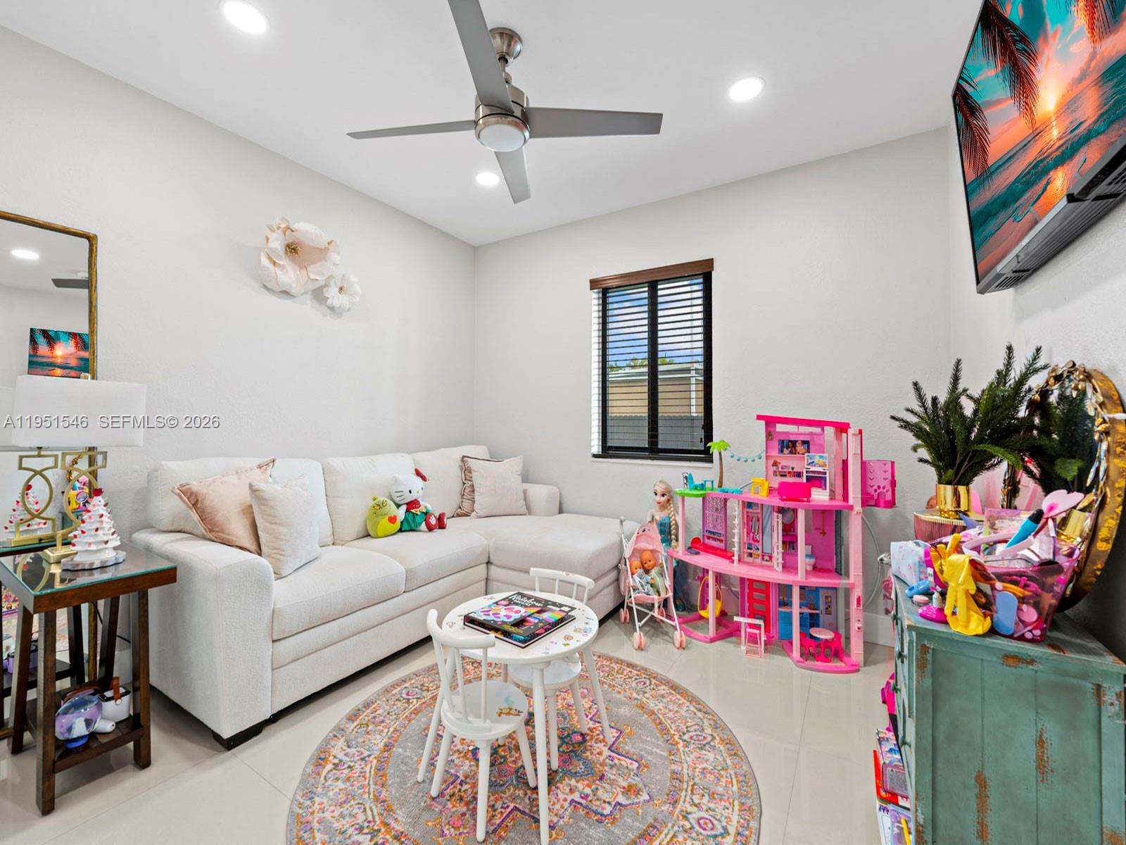 9365 Southwest 36th Street Miami, FL 33165 - Photo 14 of 41