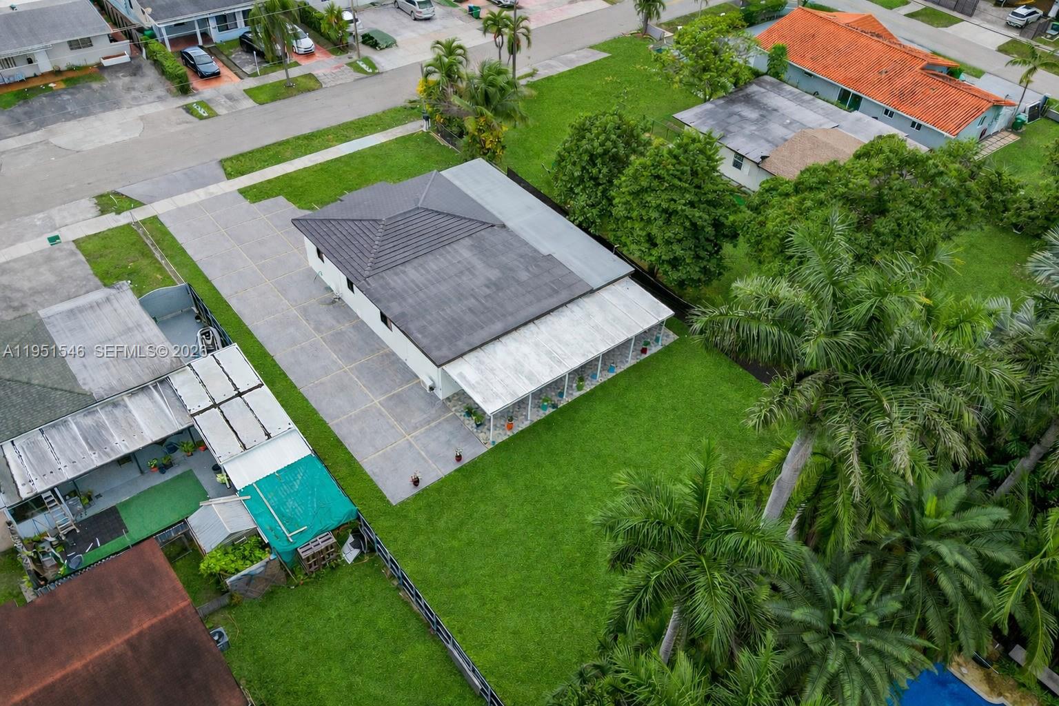 9365 Southwest 36th Street Miami, FL 33165 - Photo 2 of 41