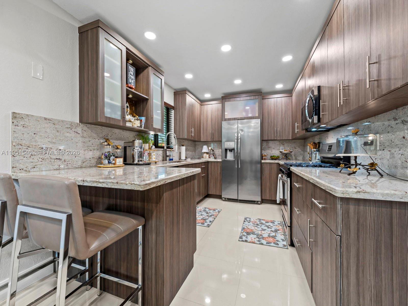 9365 Southwest 36th Street Miami, FL 33165 - Photo 26 of 41