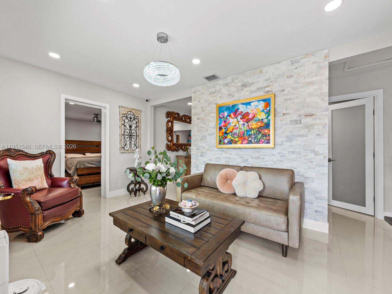 9365 Southwest 36th Street Miami, FL 33165 - Photo 8 of 41