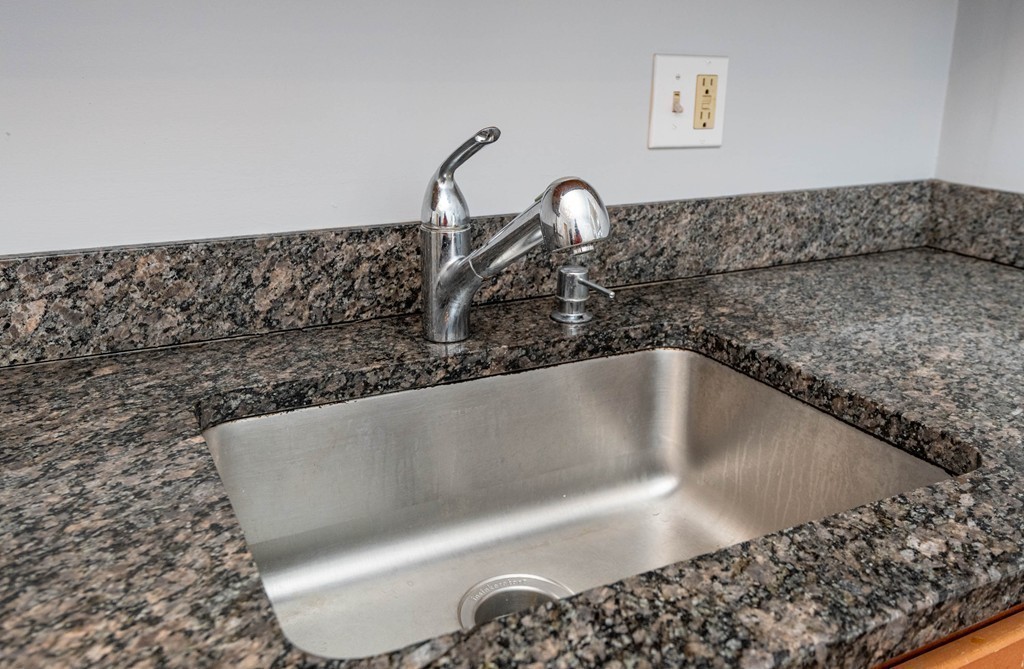 6 R Hazel Street, Unit 8 Salem, MA 01970 - Photo 12 of 42 Gallery Image 12
