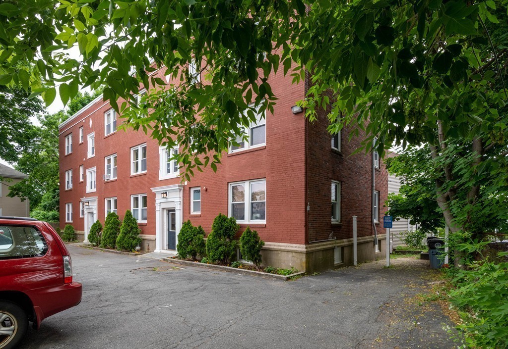 6 R Hazel Street, Unit 8 Salem, MA 01970 - Photo 31 of 42 Gallery Image 31