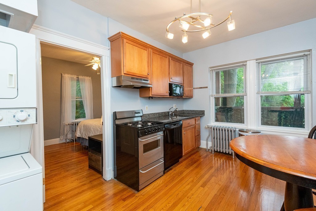 6 R Hazel Street, Unit 8 Salem, MA 01970 - Photo 7 of 42 Gallery Image 7