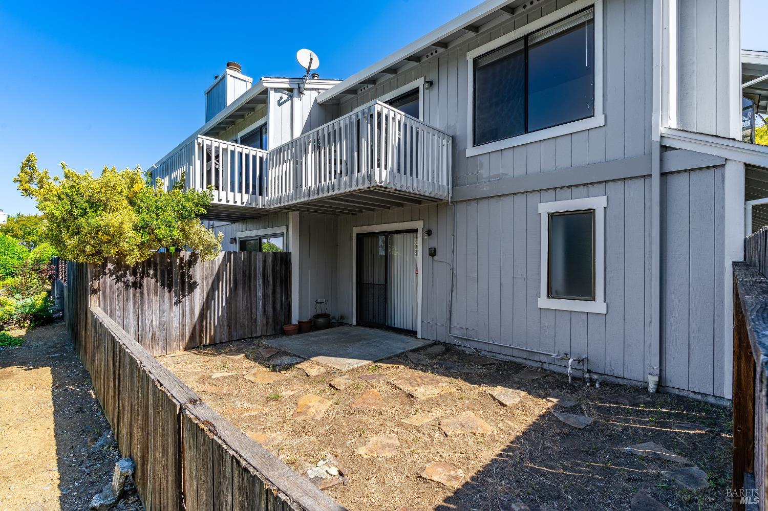 2000 Clearview Circle Benicia, CA 94510 - Photo 27 of 33 a front view of a house with a yard