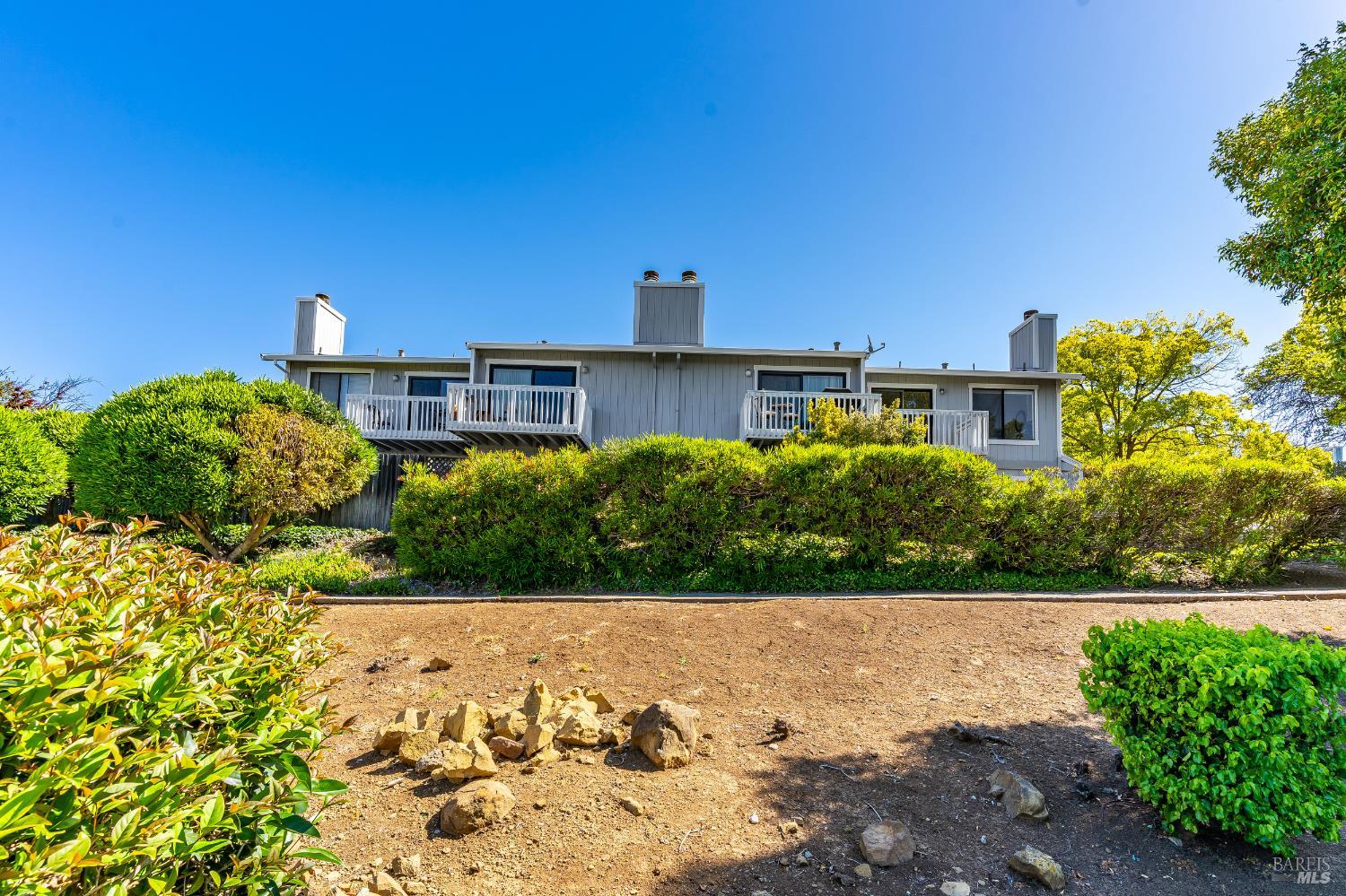 2000 Clearview Circle Benicia, CA 94510 - Photo 30 of 33 a front view of a house with a yard