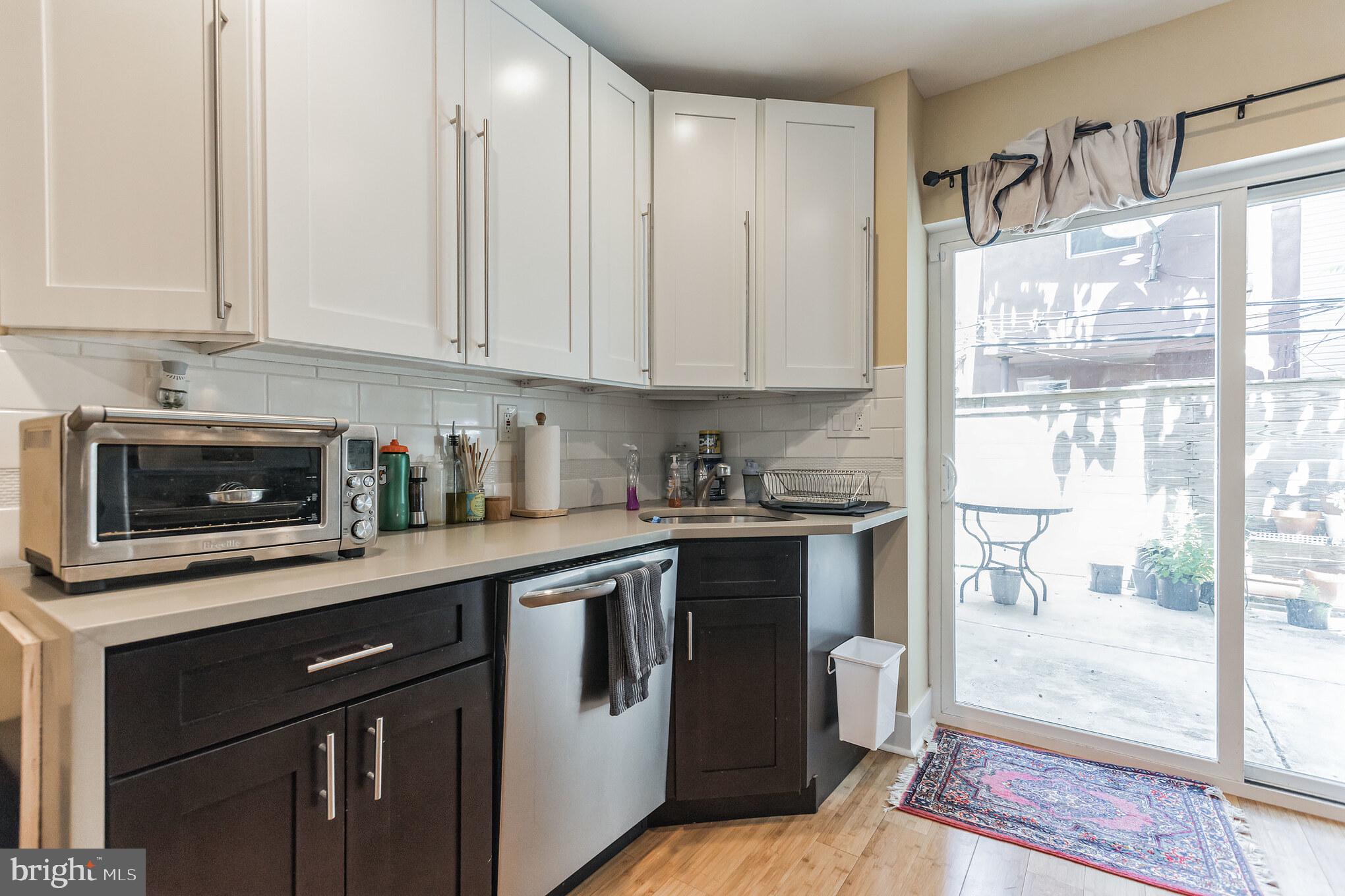 2035 Mountain Street Philadelphia, PA 19145 - Photo 13 of 30