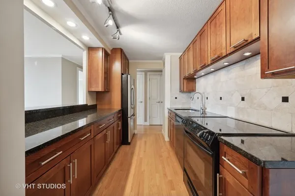$2,850 | 1400 North State Parkway, Unit 8B, Chicago, IL 60610