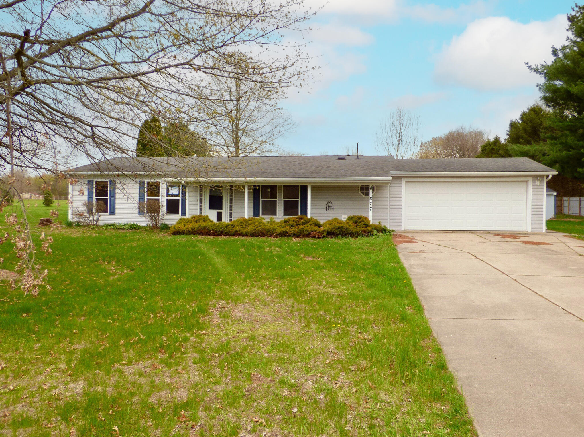 81877 47th Street Decatur, MI 49045 - Photo 1 of 28 Front Photo