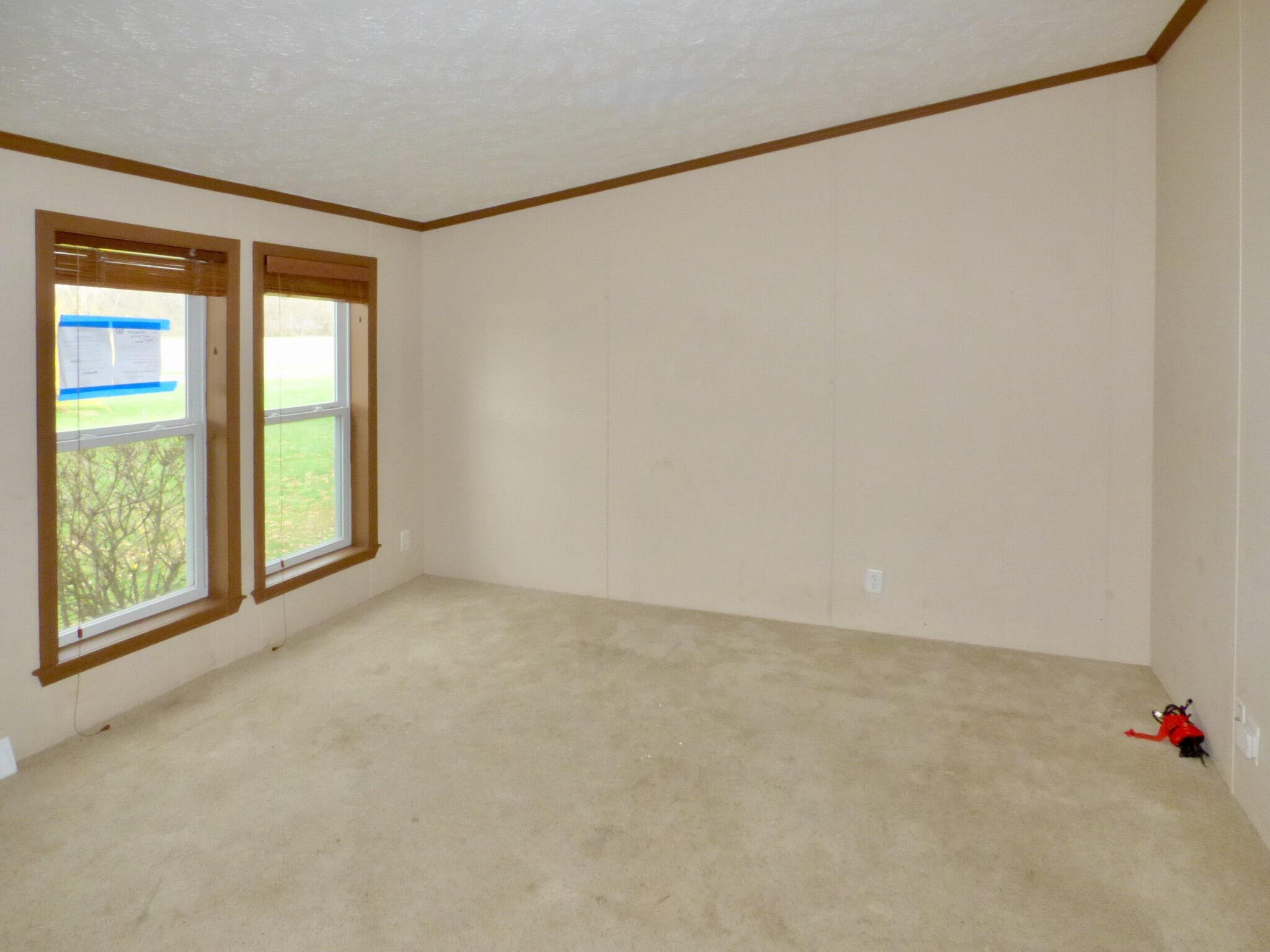 81877 47th Street Decatur, MI 49045 - Photo 11 of 28 living room a