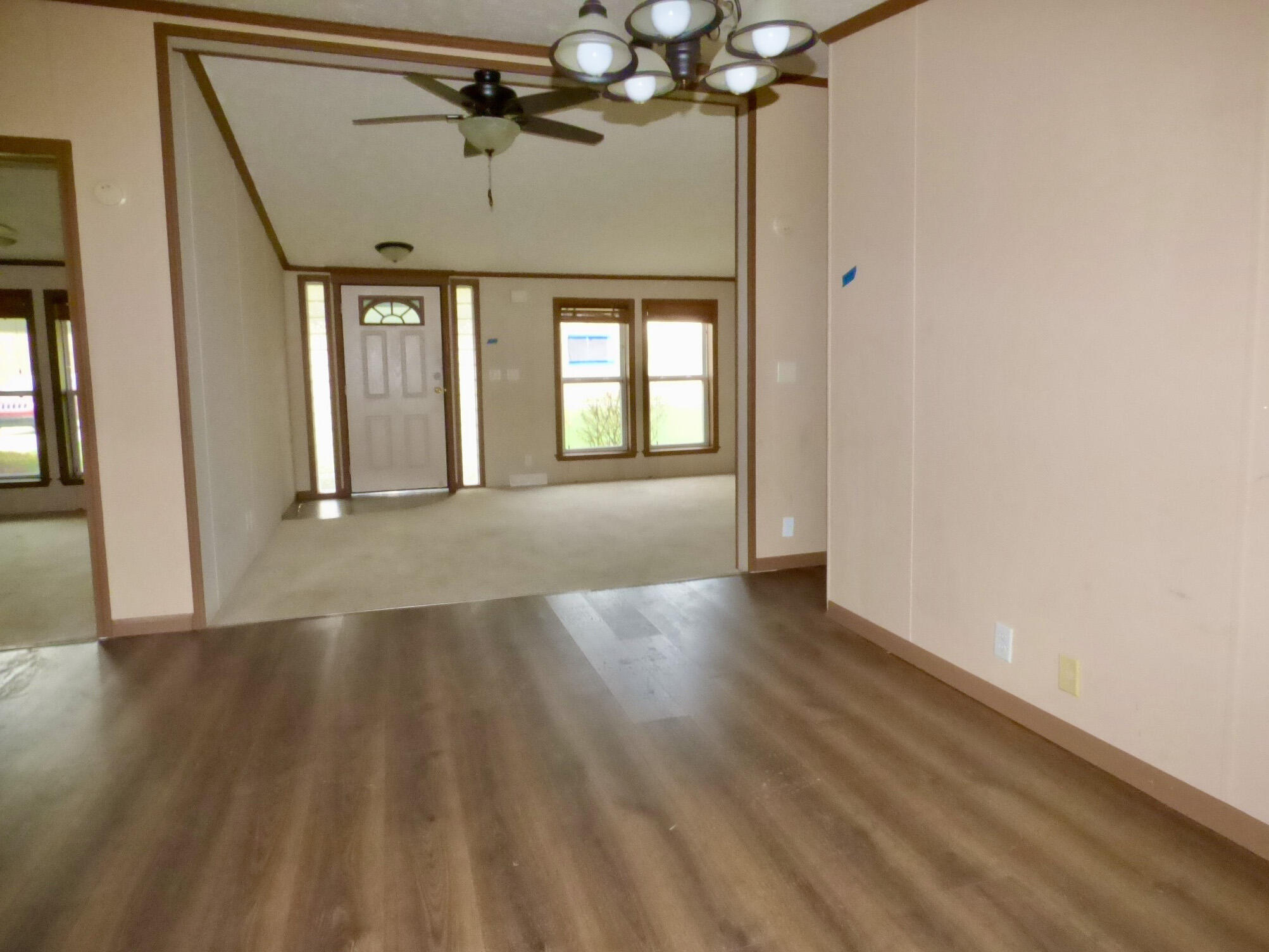 81877 47th Street Decatur, MI 49045 - Photo 20 of 28 dining room b