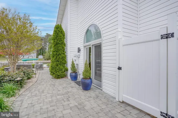 $550,000 | 16 Hunters Drive, Millsboro, DE 19966