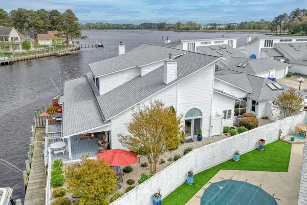 $550,000 | 16 Hunters Drive, Millsboro, DE 19966