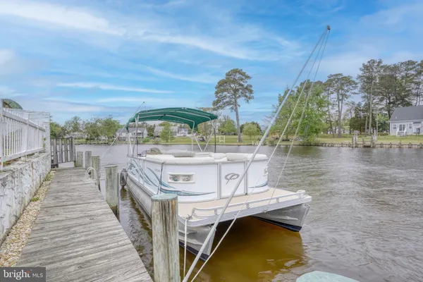 $550,000 | 16 Hunters Drive, Millsboro, DE 19966