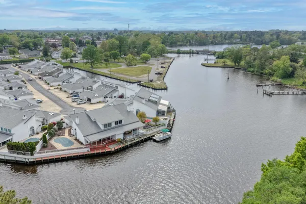 $550,000 | 16 Hunters Drive, Millsboro, DE 19966
