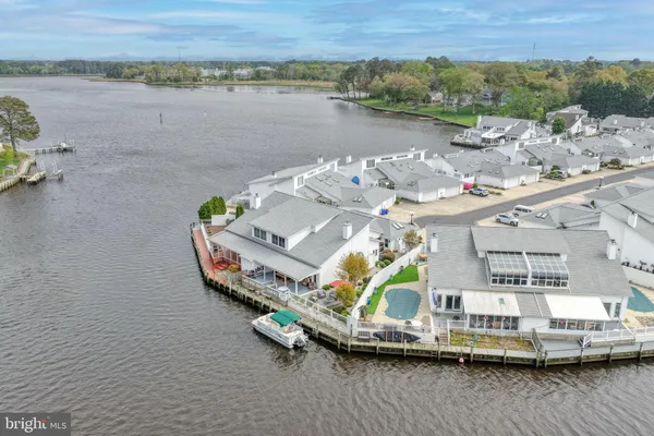 $550,000 | 16 Hunters Drive, Millsboro, DE 19966