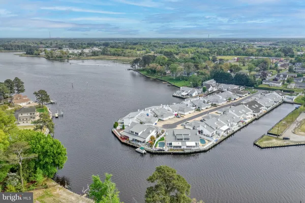 $550,000 | 16 Hunters Drive, Millsboro, DE 19966
