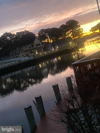 $550,000 | 16 Hunters Drive, Millsboro, DE 19966