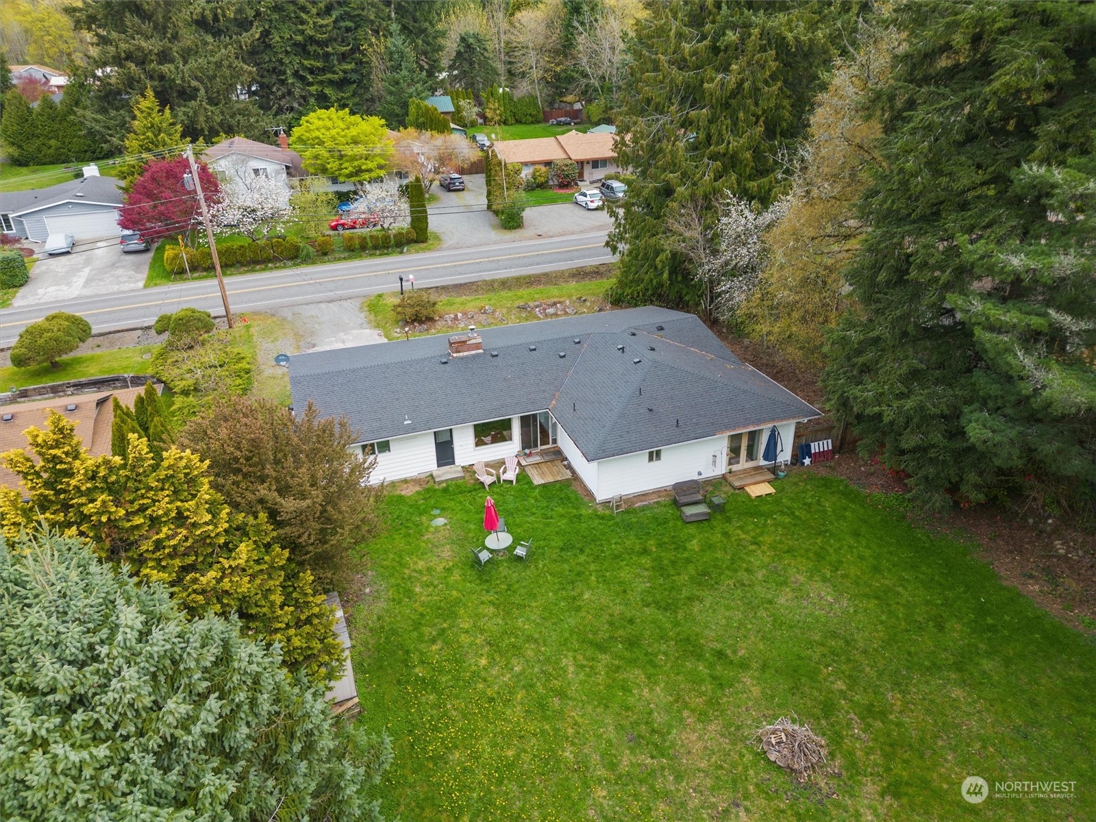 17545 Southeast 134th Street Renton, WA 98059 - Photo 34 of 40 an aerial view of a house