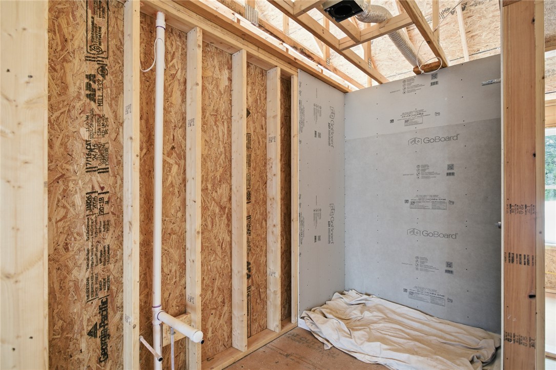 209 Castlebrook Drive Walhalla, SC 29691 - Photo 9 of 20 Primary Suite Bathroom