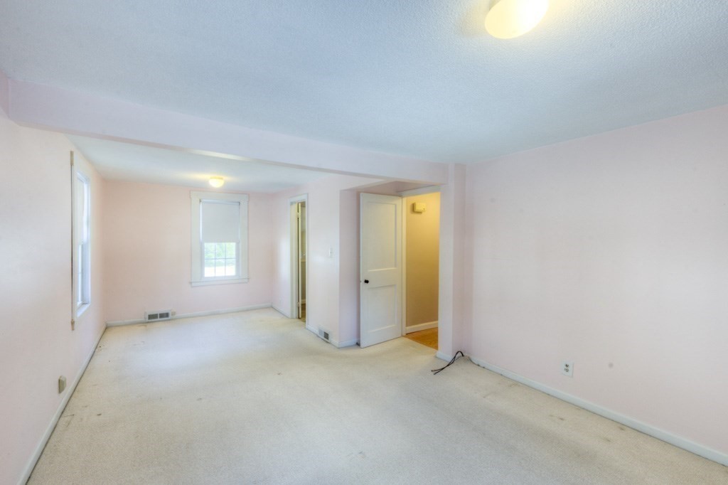21 Marchioness Road Springfield, MA 01129 - Photo 15 of 38 an empty room with windows