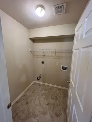 $1,995 | 804 Bull Creek Parkway, Cedar Park, TX 78613