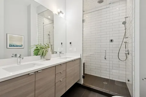$659,000 | 854 North May Street, Unit 3N, Chicago, IL 60642
