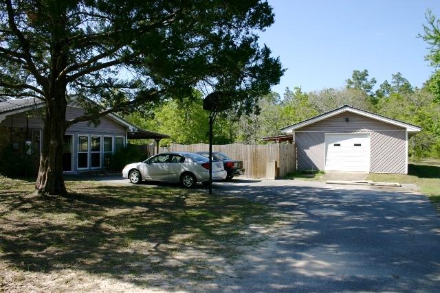 3559 Poverty Creek Road Crestview, FL 32539 - Photo 3 of 34 a house view with a sitting space