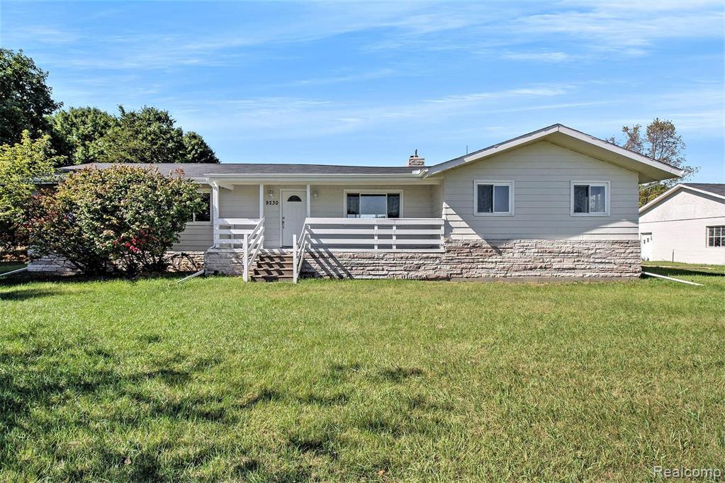 9230 Farley Road Pinckney, MI 48169 - Photo 1 of 25