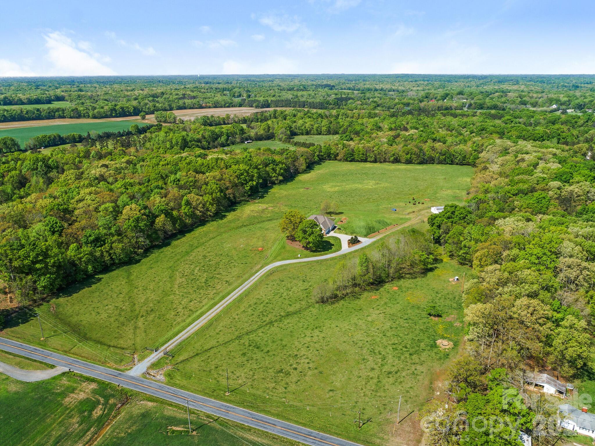 16160 Hopewell Church Road Midland, NC 28107 - Photo 5 of 39