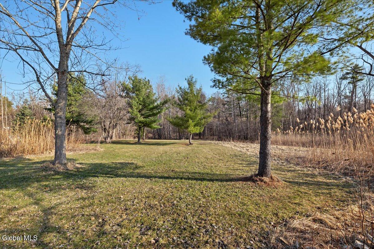 89 Morris Road Colonie, NY 12304 - Photo 16 of 28 03-IMG_6543