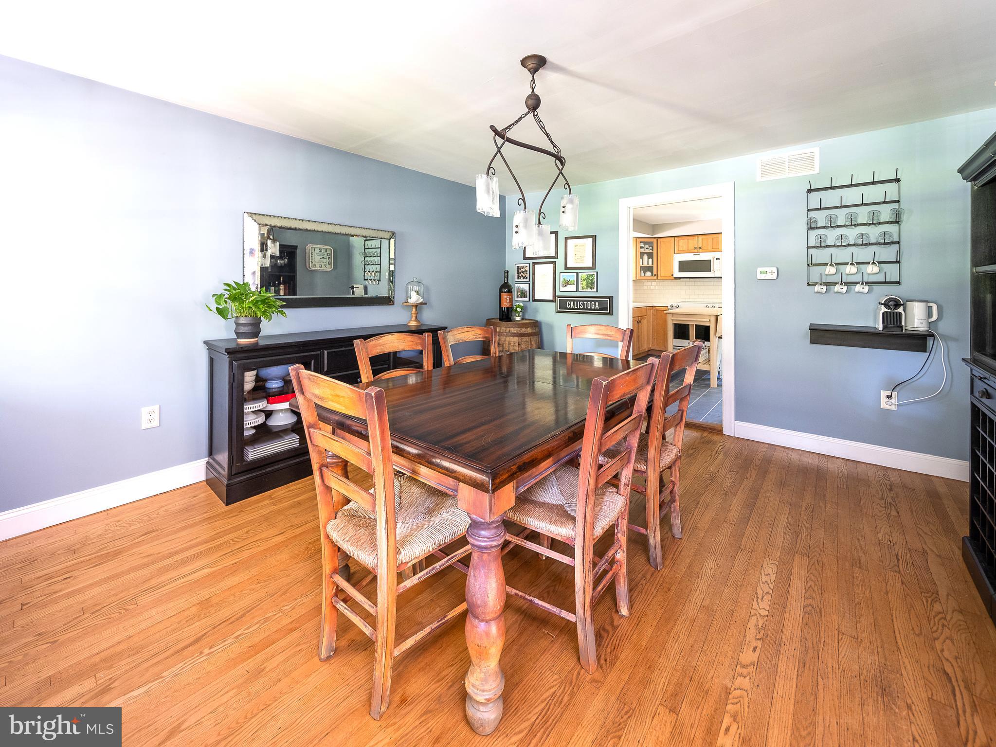 333 Green Valley Road Langhorne, PA 19047 - Photo 9 of 41 Dining room