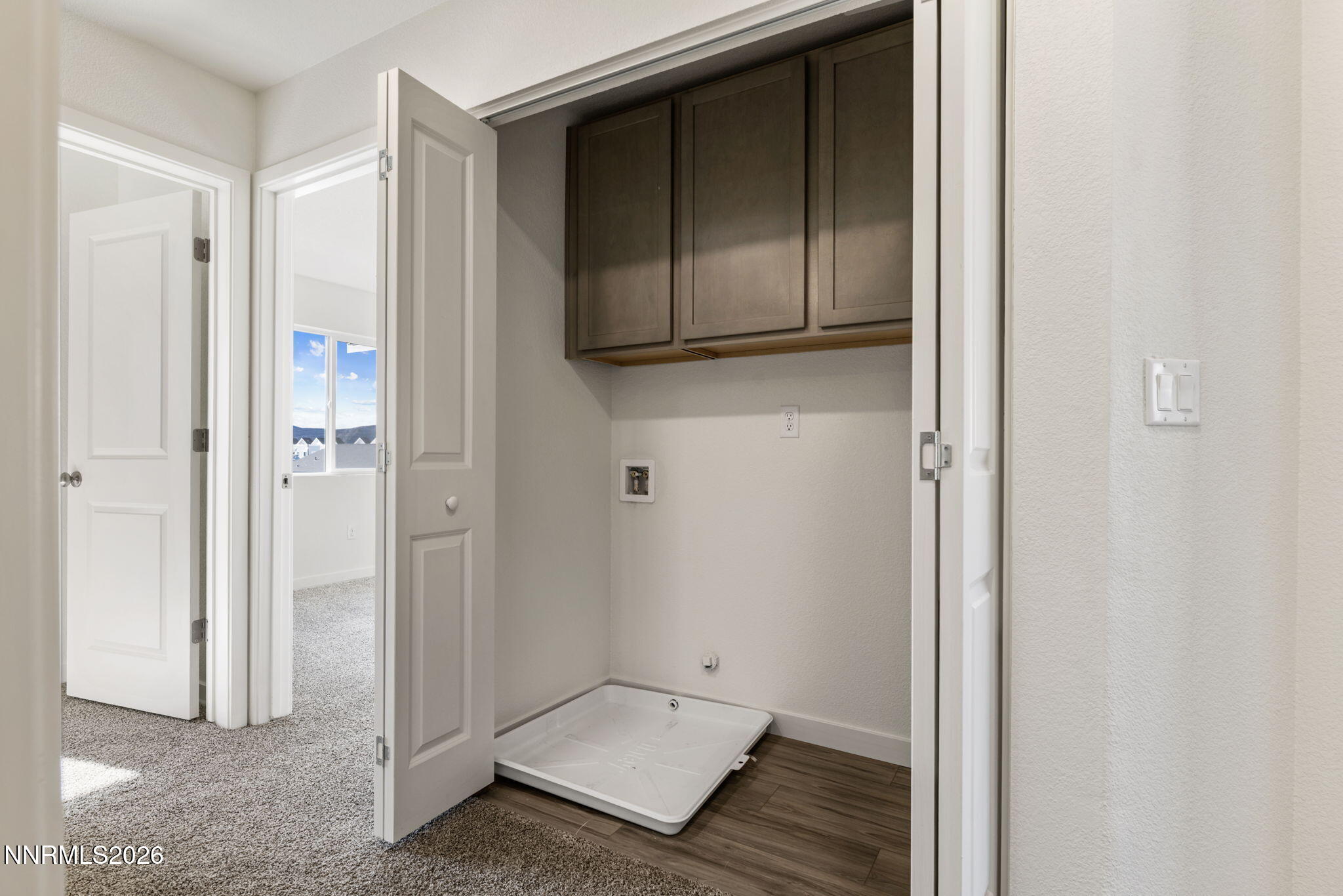 357 Halite Drive Dayton, NV 89403 - Photo 10 of 20 a view of an empty room
