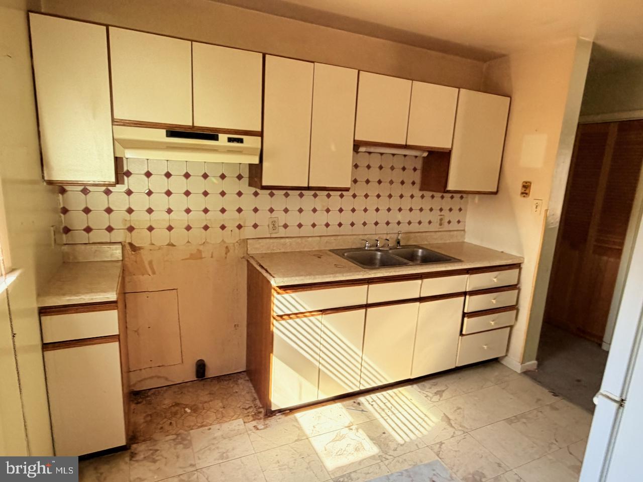 3804 St Lawrence Avenue Reading, PA 19606 - Photo 12 of 30 Kitchen