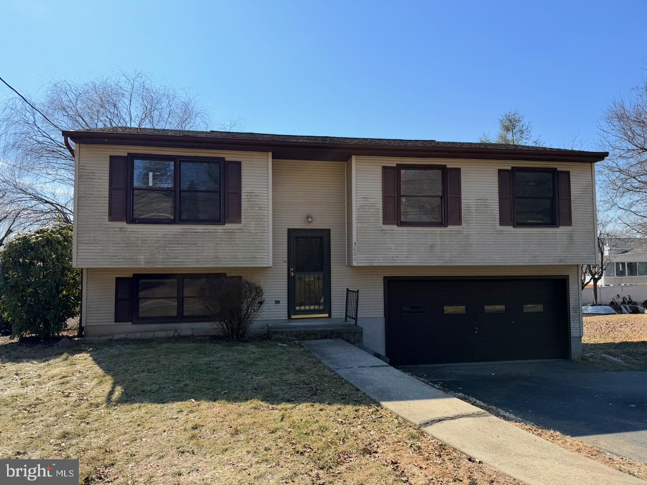 3804 St Lawrence Avenue Reading, PA 19606 - Photo 2 of 30 # Front View