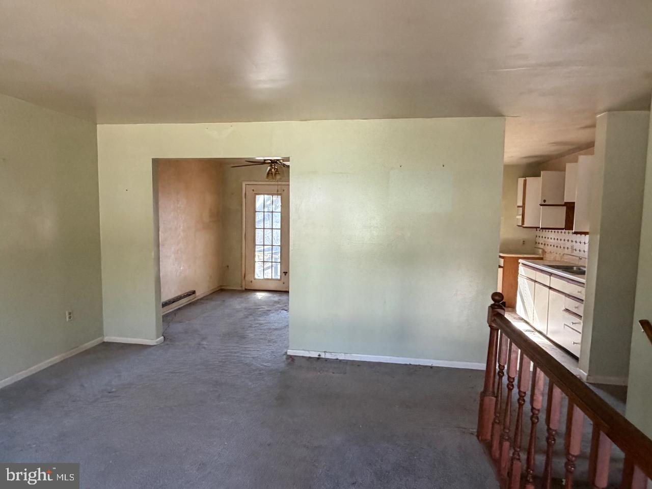3804 St Lawrence Avenue Reading, PA 19606 - Photo 6 of 30 Living Room