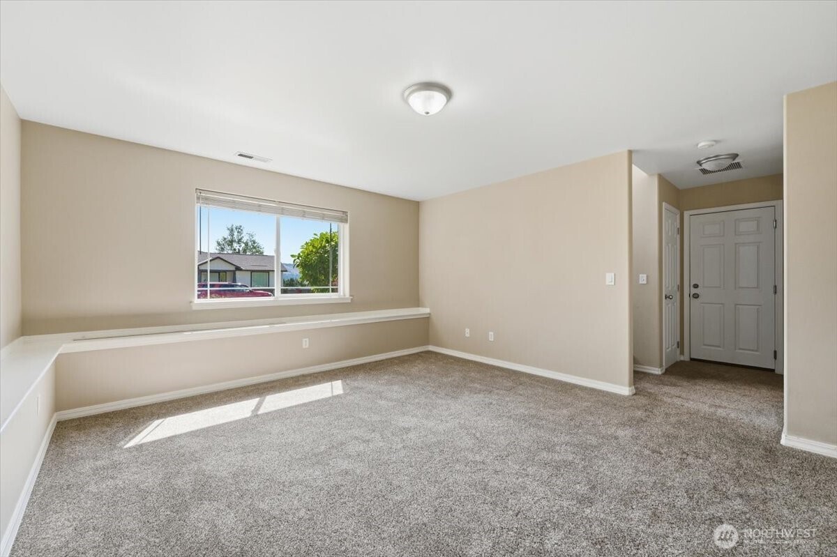 2132 West Honeysett Road Wenatchee, WA 98801 - Photo 27 of 38
