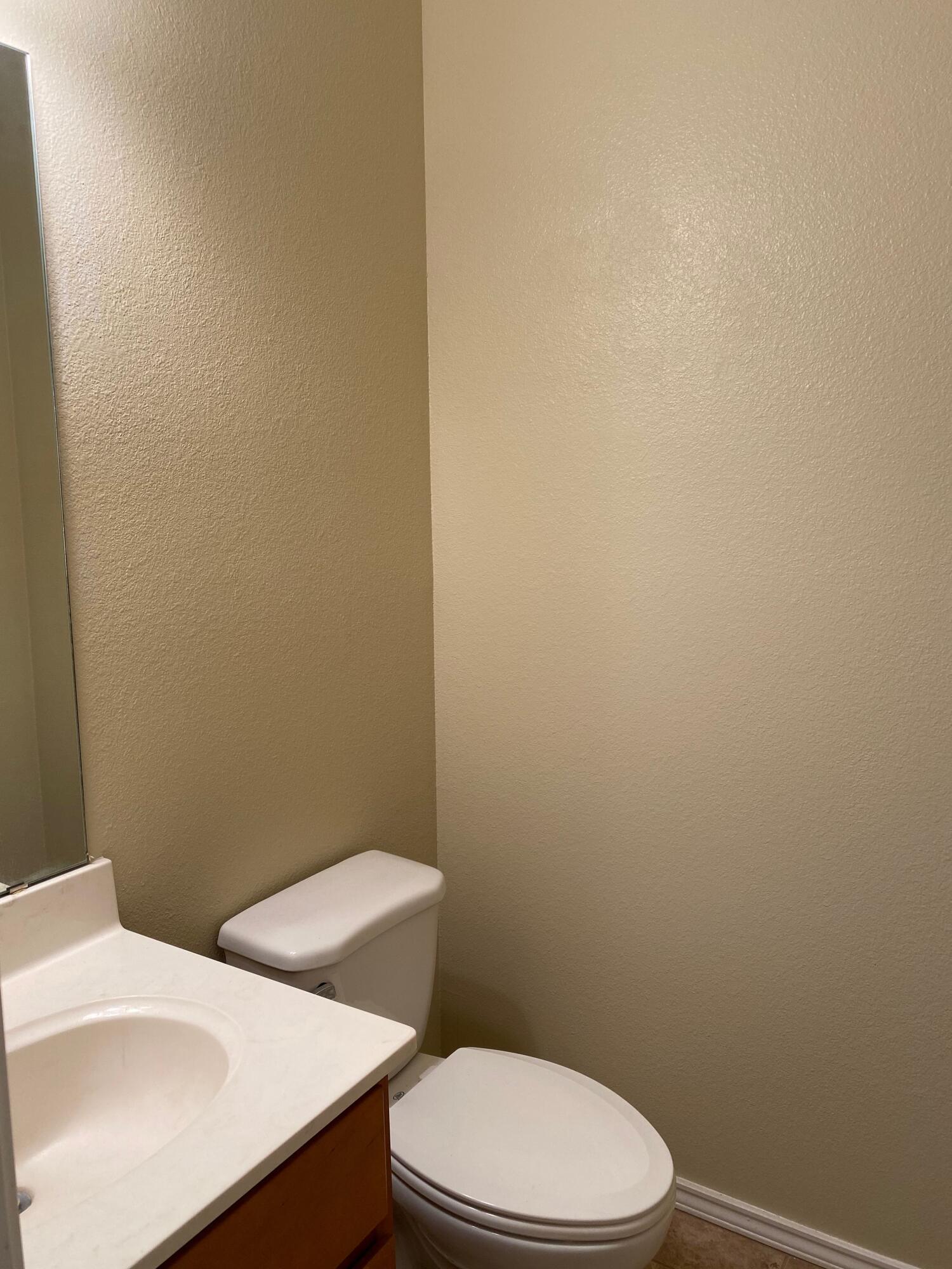 2104 Main Street, Unit 4 Lubbock, TX 79401 - Photo 5 of 10 original (3)