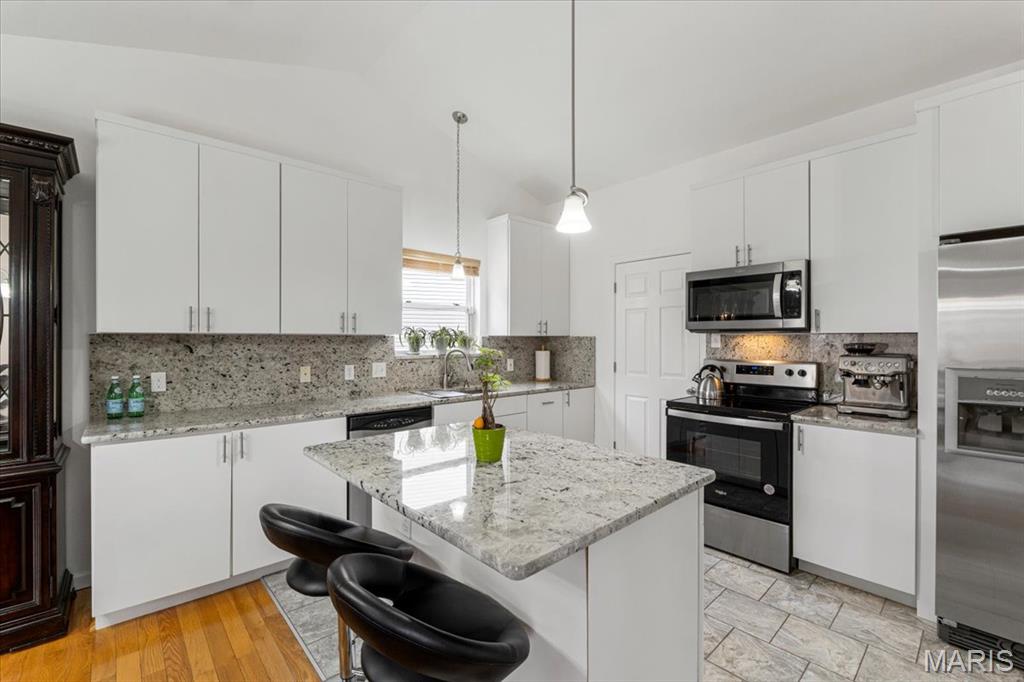 9 Amber Ridge Court High Ridge, MO 63049 - Photo 14 of 48