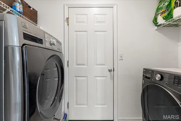 $450,000 | 9 Amber Ridge Court, High Ridge, MO 63049