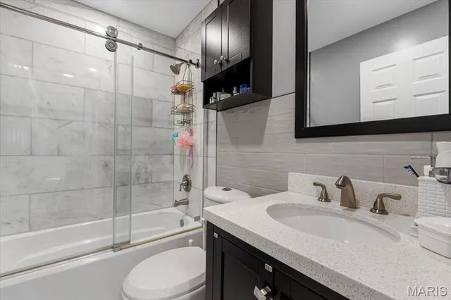 $499,000 | 9 Amber Ridge Court, High Ridge, MO 63049