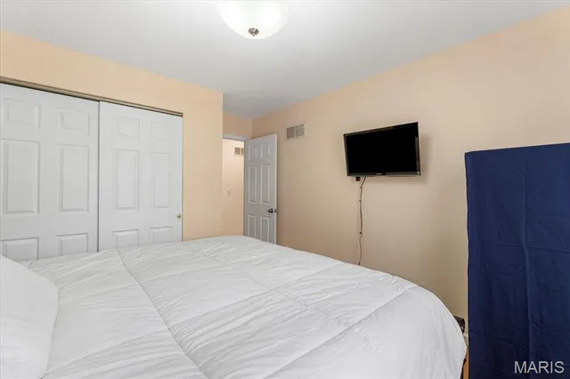 $499,000 | 9 Amber Ridge Court, High Ridge, MO 63049