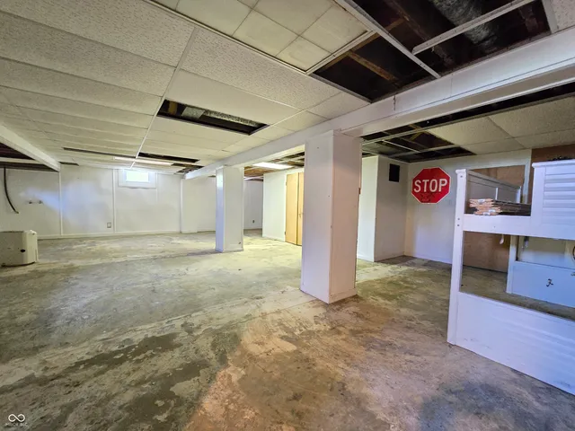 $369,900 | 2092 North 250 East, Rushville, IN 46173