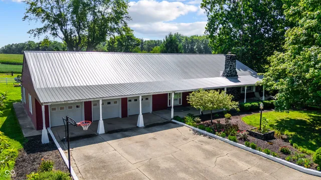 $369,900 | 2092 North 250 East, Rushville, IN 46173