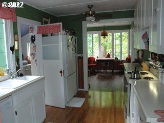 91283 Blue River Road Blue River, OR 97413 - Photo 5 of 12 Gallery Image 5