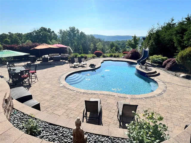 $915,000 | 86 Talbot Road, Harriman, NY 10926