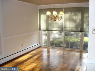 42 Laubert Road Conshohocken, PA 19428 - Photo 2 of 6 Gallery Image 2