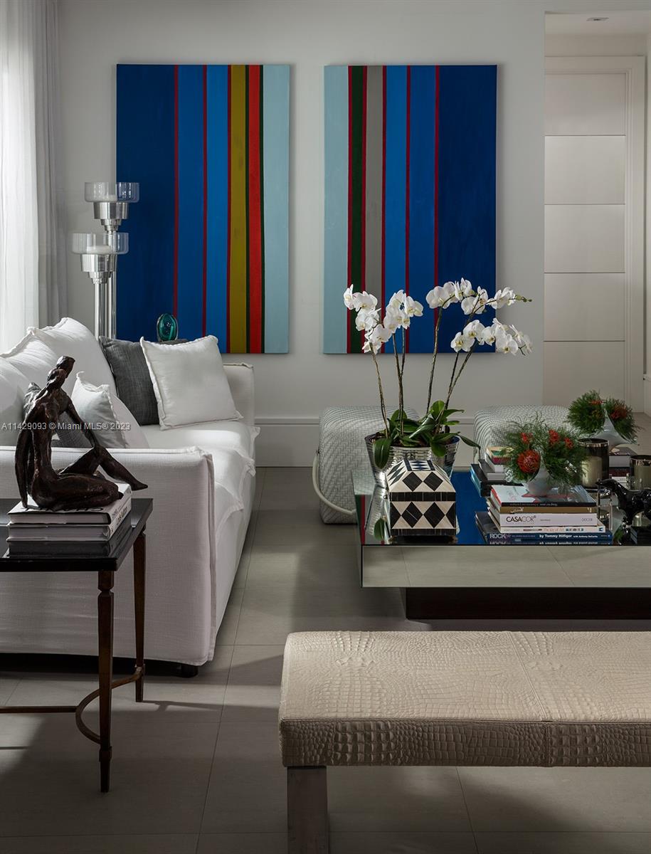 Morningside Miami, FL 33137 - Photo 5 of 29 a living room with furniture flowerpot and flower pot