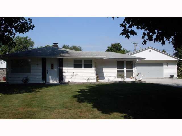 1032 Ridgetop Drive Greenwood, IN 46142 - Photo 1 of 7 Gallery Image 1