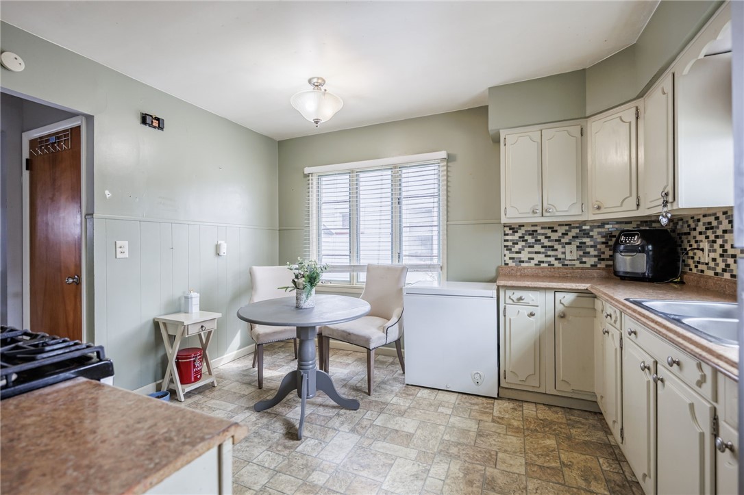 187 Nichols Street Rochester, NY 14609 - Photo 13 of 30